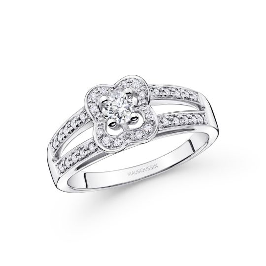 Chance of Love N°1 solitaire ring