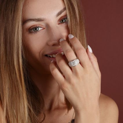 Diam Diam ring