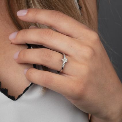 Irrésistible et Délicieuse solitaire ring No°3