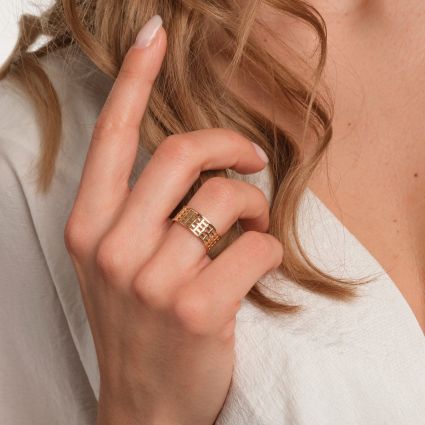 Bague Une Galerie Rue de Seine
