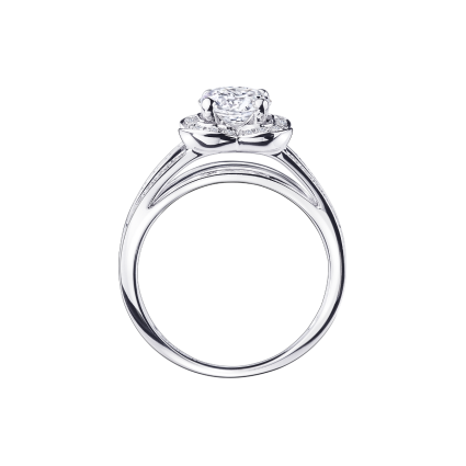 Chance of Love N°2 solitaire ring