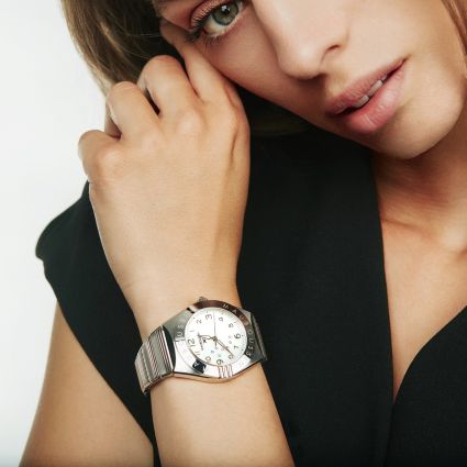Montre femme Mauboussin 1827