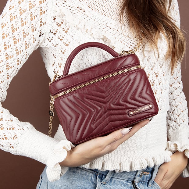 Sac vanity bordeaux Mauboussin Juste et Légitime Sac vanity bordeaux Mauboussin Juste et Légitime