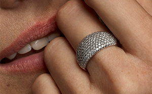 Bague 1955 Vouloir et Oser en argent de Mauboussin