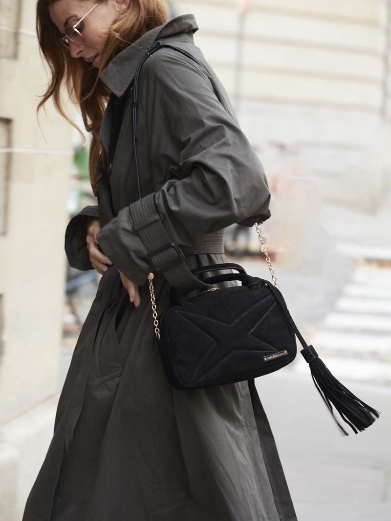 Montre femme Mauboussin 1827 en acier, nacre et diamants